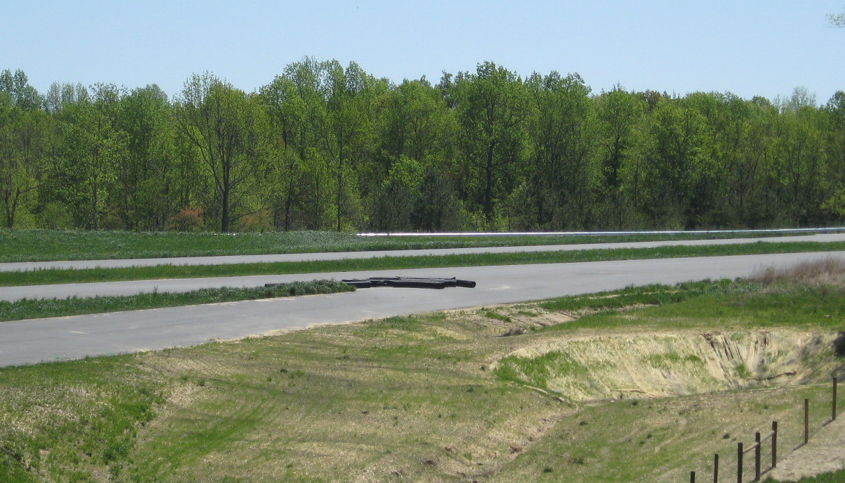 Photo of area near I-74 Flyover Ramp to I-85 under construction in Apr. 2010