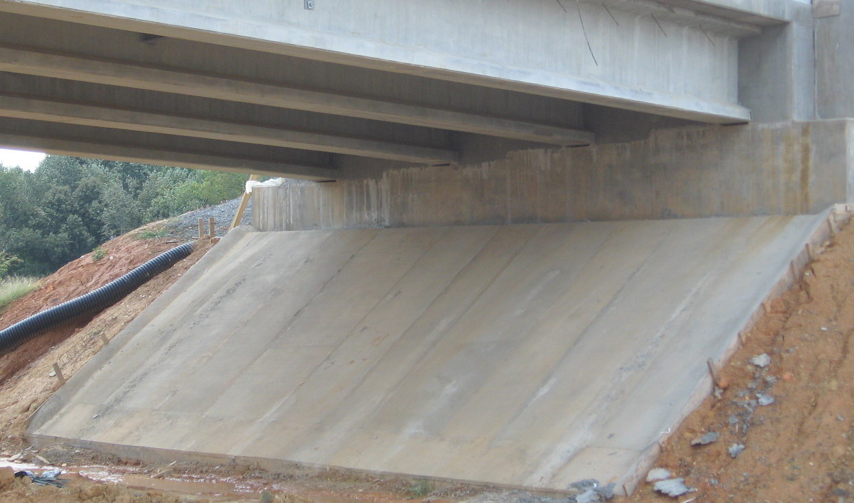 Photo of Heath Dairy Road bridge under construction over future I-74 
freeway near Randleman in Oct. 2010