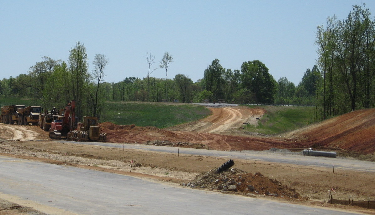 Photo of construction progress on off-ramp from future I-74 East at Cedar 
Square Rd in Apr 2010