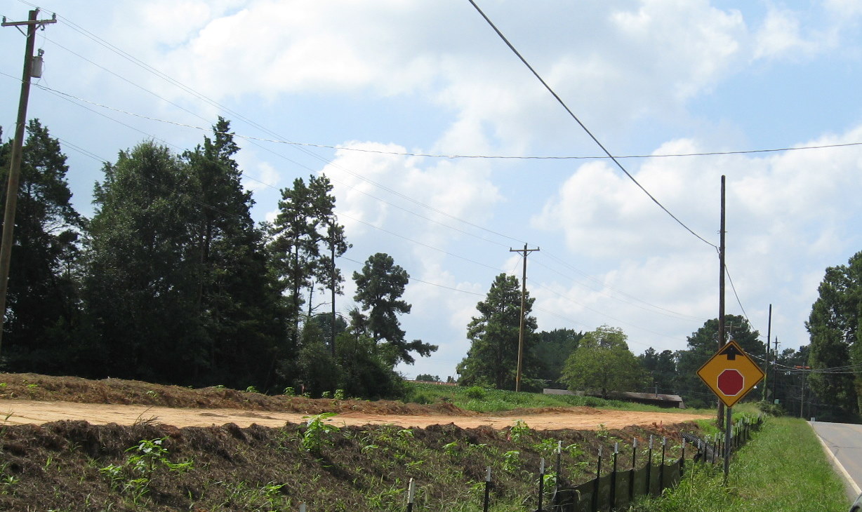 Photo of I-74 construction in clearing area at Branson Davis Road in 2010