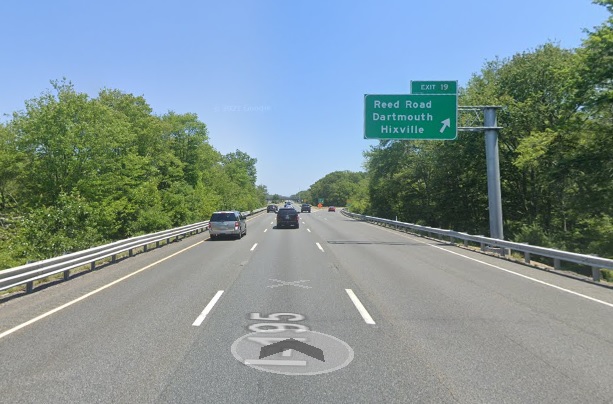 Google Maps Street View image of overhead ramp sign for Reed Road exit with new milepost based exit number on I-195 East in Dartmouth, July 2021
