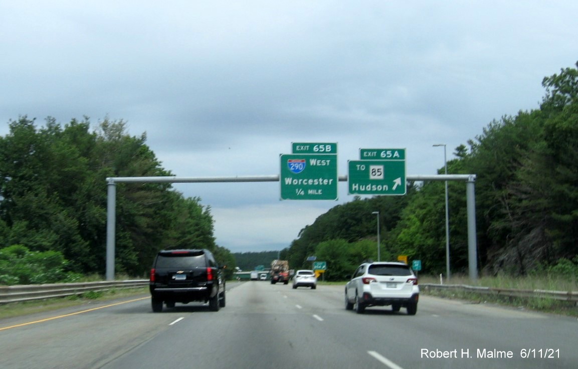 Image of overhead signage at ramp for To MA 85 exit with new milepost based exit numbers on I-495 North in Marlborough, June 2021