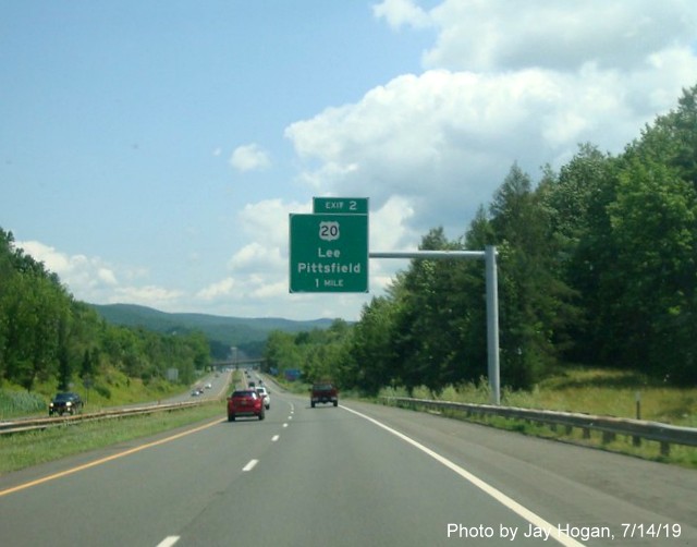Image of 1-mile advance overhead sign for US 20 on I-90/Mass Pike East in Lee, by Jay Hogan