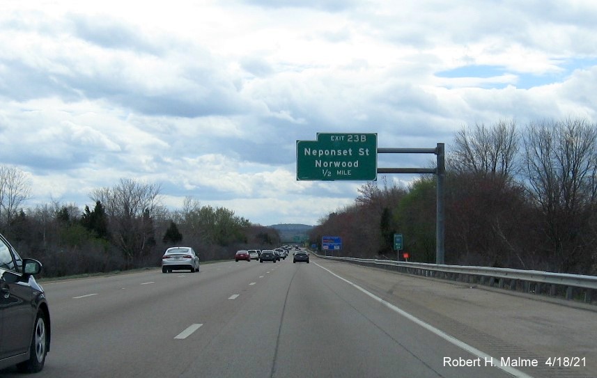 Image of 1/2 Mile advance sign for Neponset Street west exit with new milepost based exit number on I-95 South in Canton, April 2021