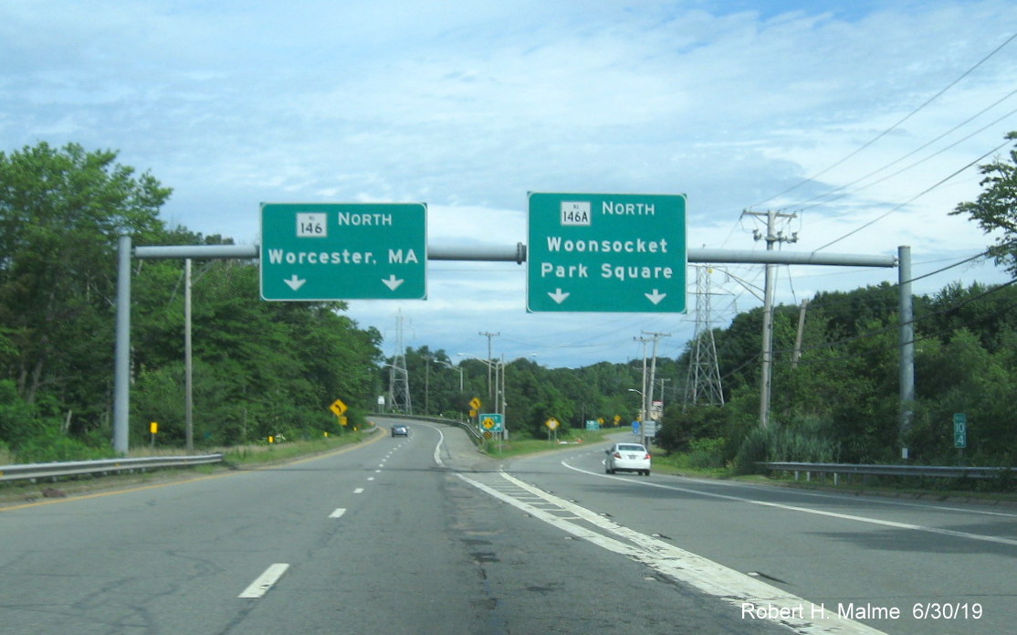 Image of new overhead signs for RI 146 North exit on RI 146 North in North Smithfield