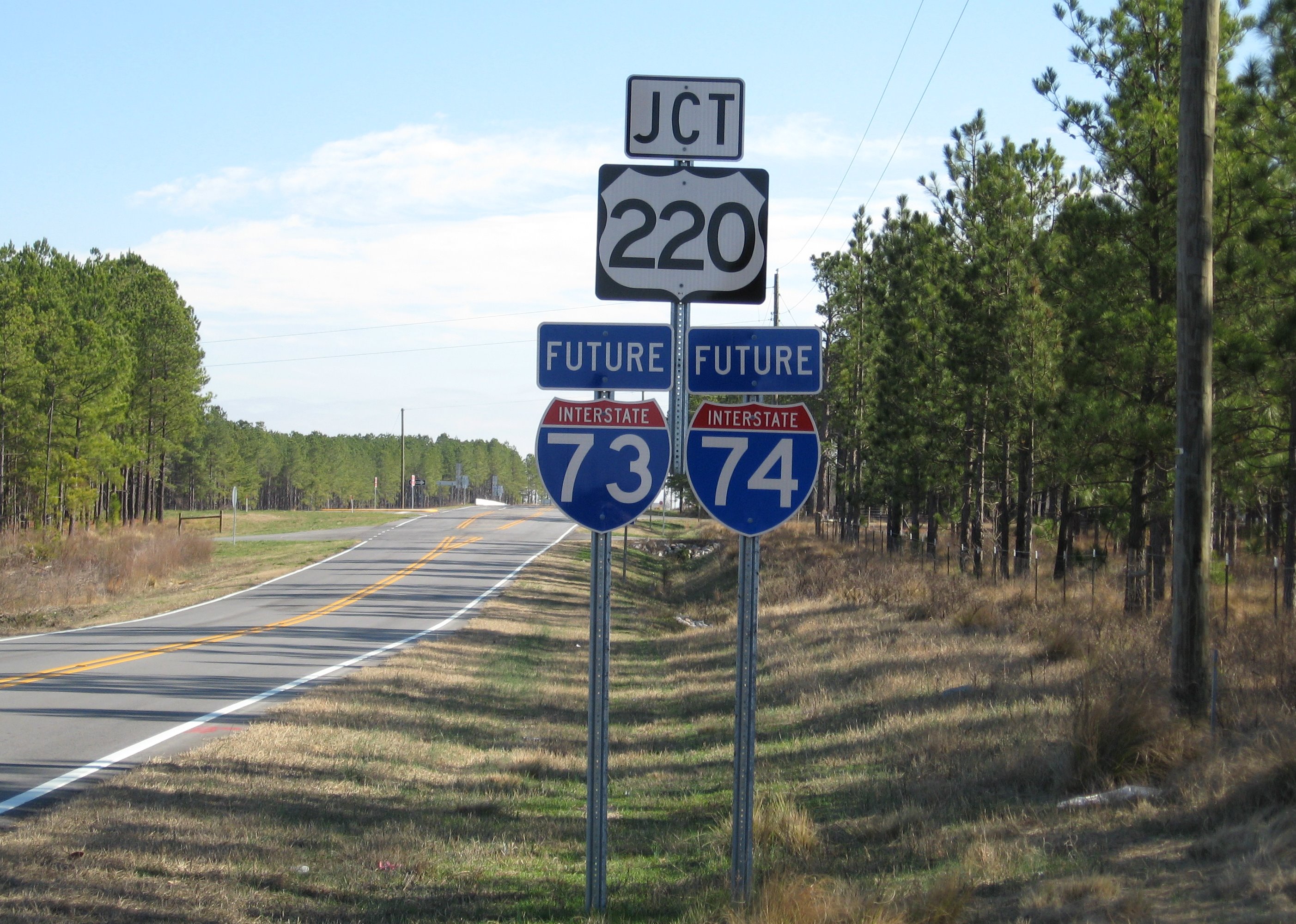 Photo of Future I-73/I-74 US 220 signage approaching the Tabernacle Church Rd 
interchange, Jan. 2008