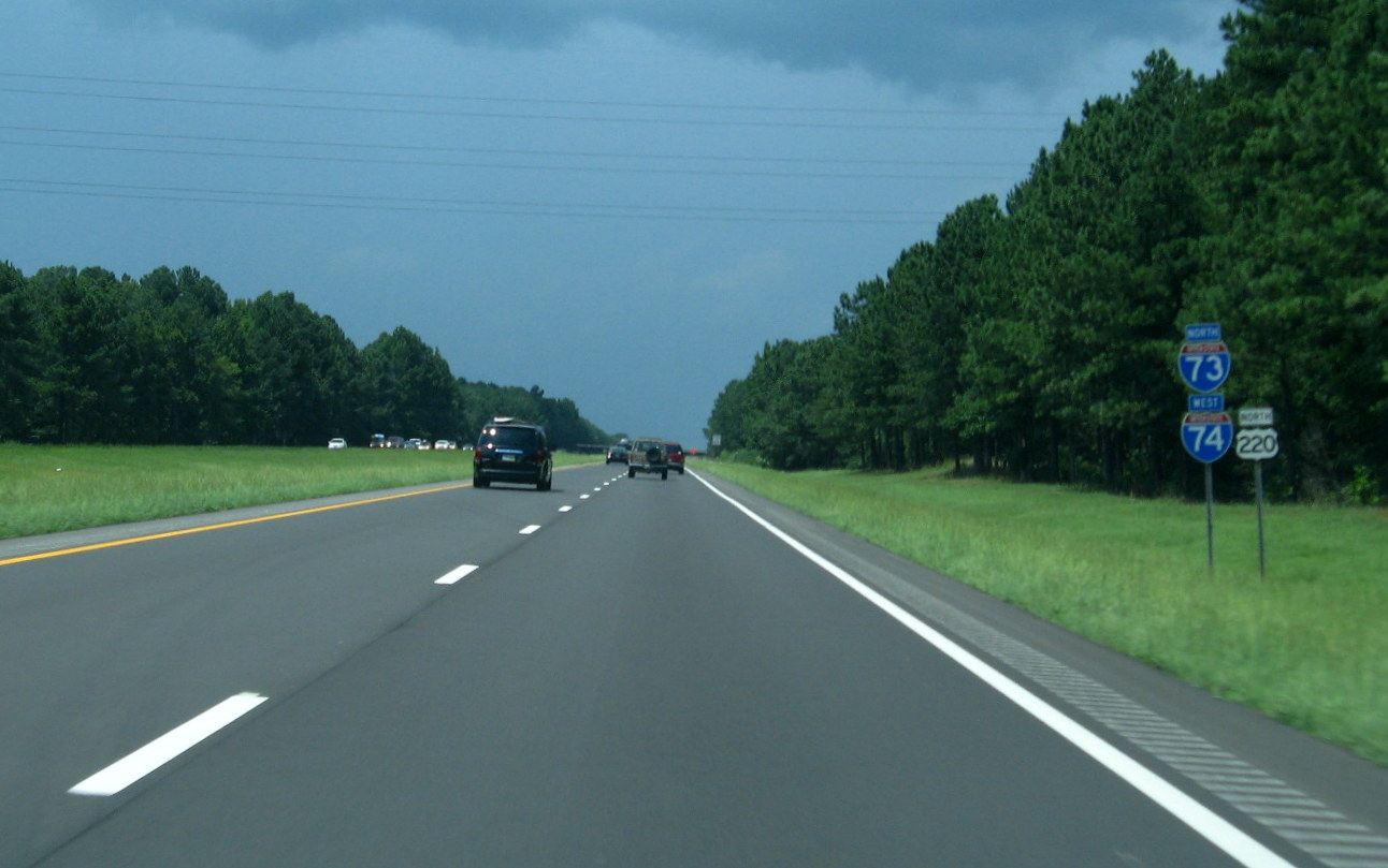 Photo of Substandard shoulders along I-73/I-74 in Montgomery County