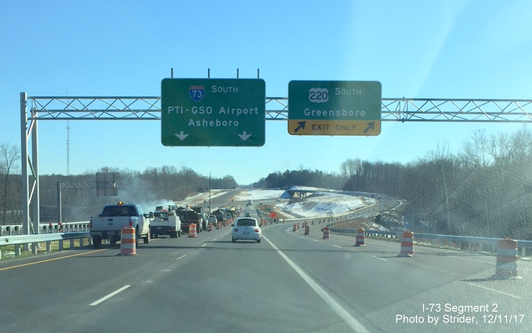 Image of overhead signage at exit ramp for US 220 South on I-73 South in Summerfield, by Strider