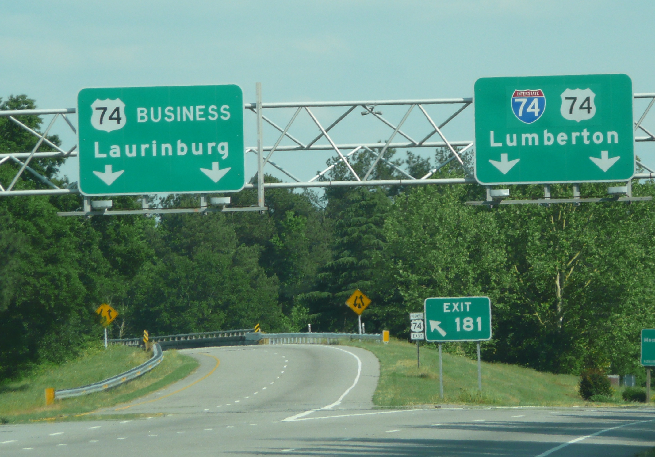 Photo of first exit on Laurinburg Bypass heading east with corrected exit
numbers in place in May 2009