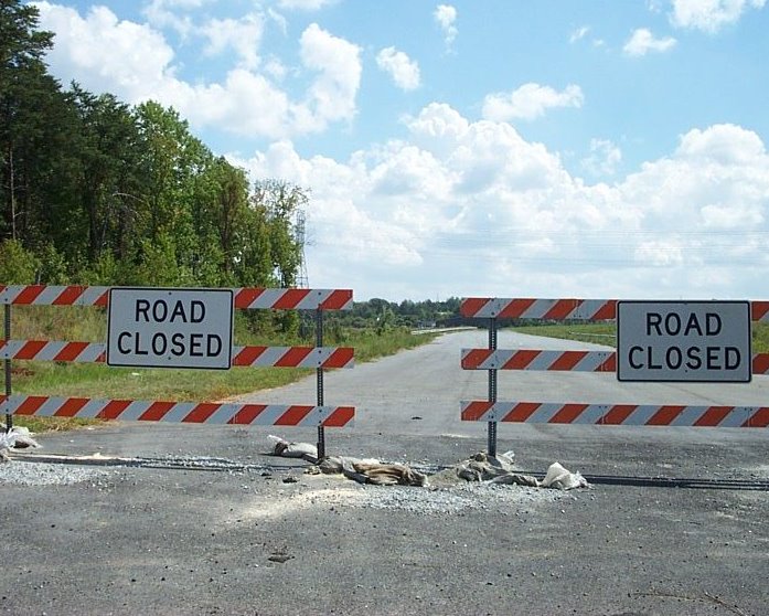 Photo of unopened ramp to I-74 West/US 311 North from Business 85 in Sept. 
2007