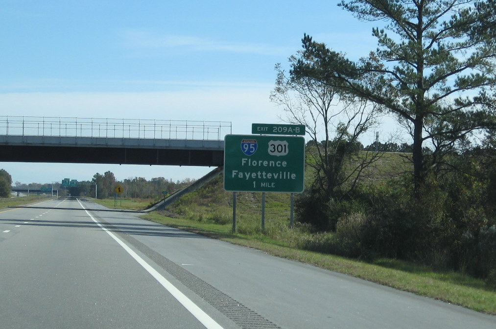 Photo of first sign on I-74 East for I-95 interchange near Lumberton, Nov. 
2009