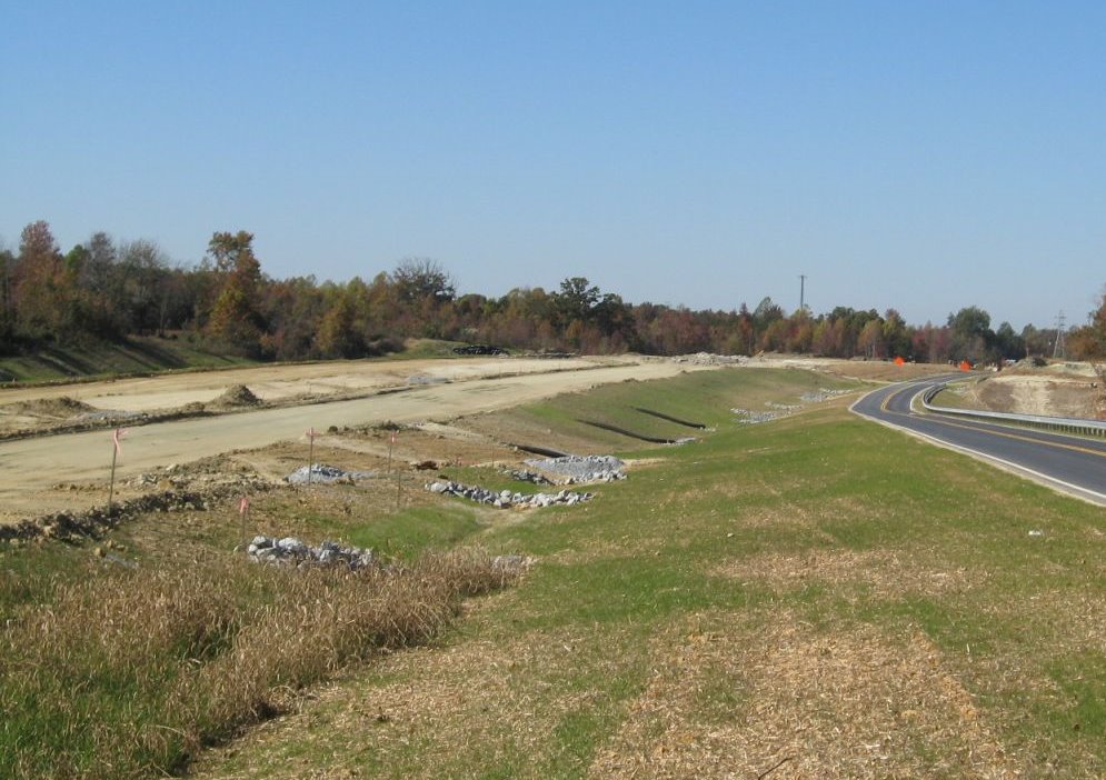 Photo of construction progress on Poole Road bridge over I-74 Freeway, 
Oct 2008