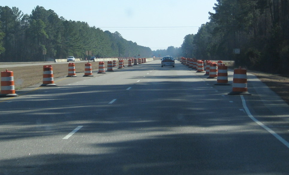 Photo of construction progress at US 74 intersection with Old Kingsdale Road 
 in Feb. 2009