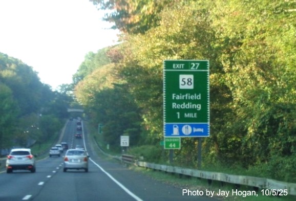 Image of 1 mile advance sign for the CT 58 exit, with new milepost based exit 
 number and Old Exit 44 sign on support post on CT 15 South/Merritt Parkway in Fairfield, by Jay Hogan, October 2025