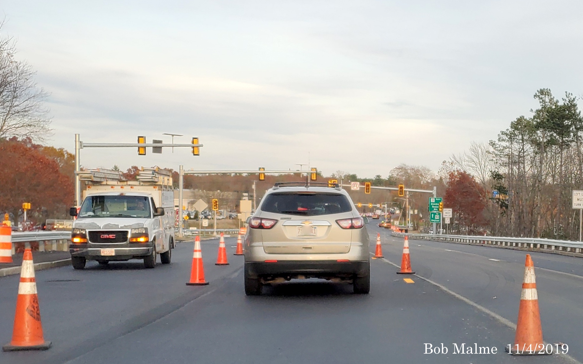 Image of final paving in progress on Benjamin Lincoln bridge on Derby Street over MA 3 in Hingham in early Nov. 2019