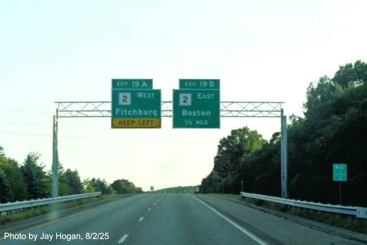 Image of new 1/2 Mile advance overhead signs for the MA 2 exit on I-190 North 
		in Leominster, by Jay Hogan, August 2025