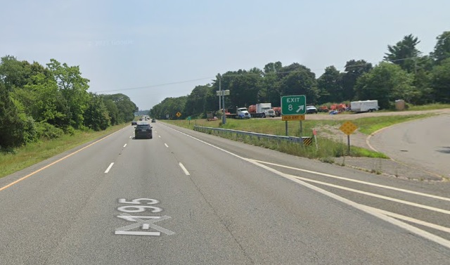 Google Maps Street
    View image of gore sign for US 6 exit with new milepost based exit number    and yellow Old Exit 3 sign attached below on I-195 East in Swansea, July    2021