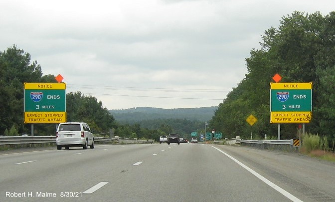 Image of ground mounted I-290 Ends sign prior to Hudson Street/Solomon Pond Mall Road exit with new milepost based exit number on I-290 East in Boylston, August 2021