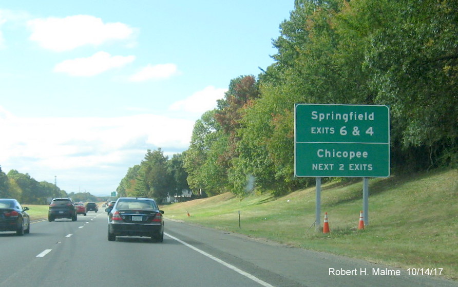 Image of newly placed Auxiliary sign for Exits 6 and 4 on I-90/Mass Pike West in Chicopee