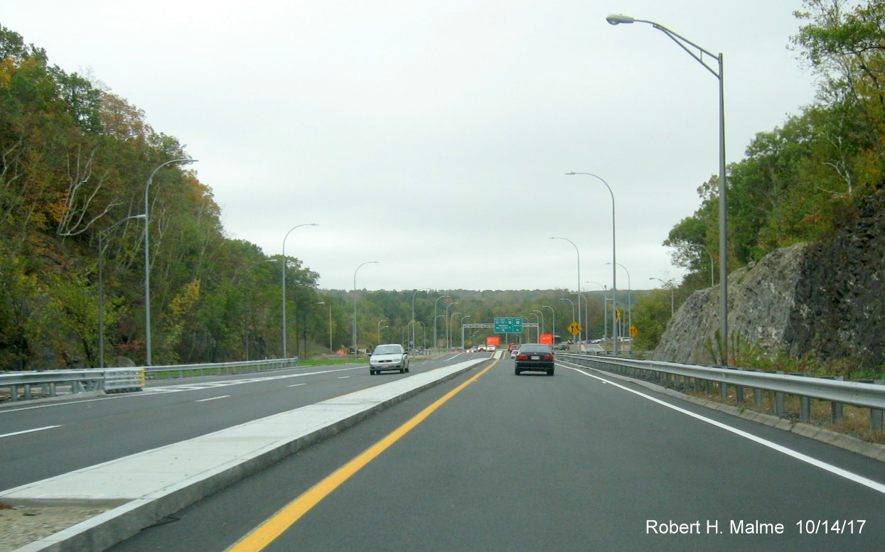 Image of former toll plaza at Auburn exit off of I-90/Mass Pike