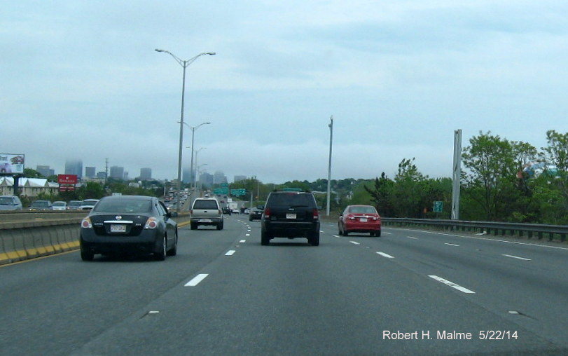 Image of new support post for Exit 13 1/2 mile advance sign on I-93 North in Boston