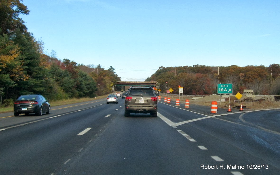 Image of new MA 109 bridge under construction over I-95 North in Dedham, Oct. 2013