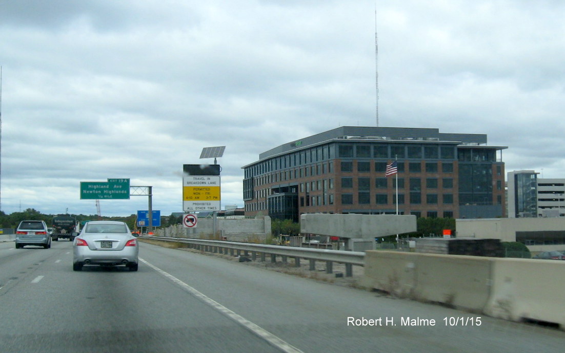 Image of supports being built for new interchange along I-95 North in Needham
