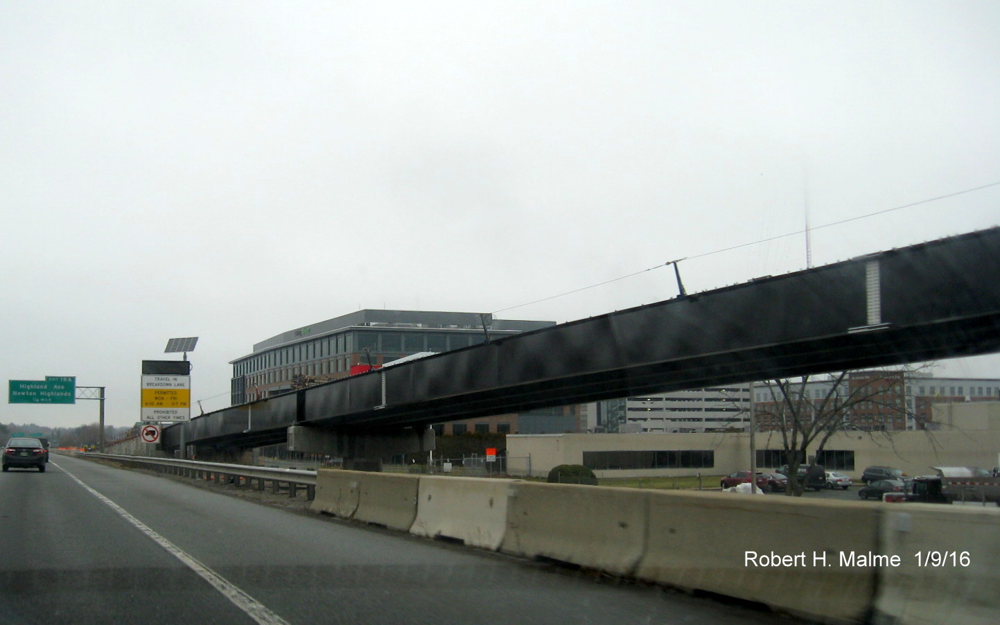 Image of new steel supports for future I-95 North on-ramp in Needham