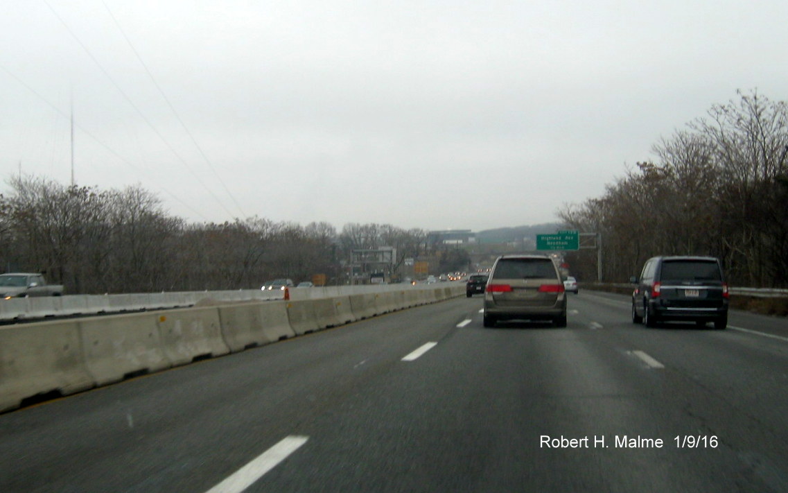 Image showing beginning of new permanent median barrier in I-95 South construction zone in Needham