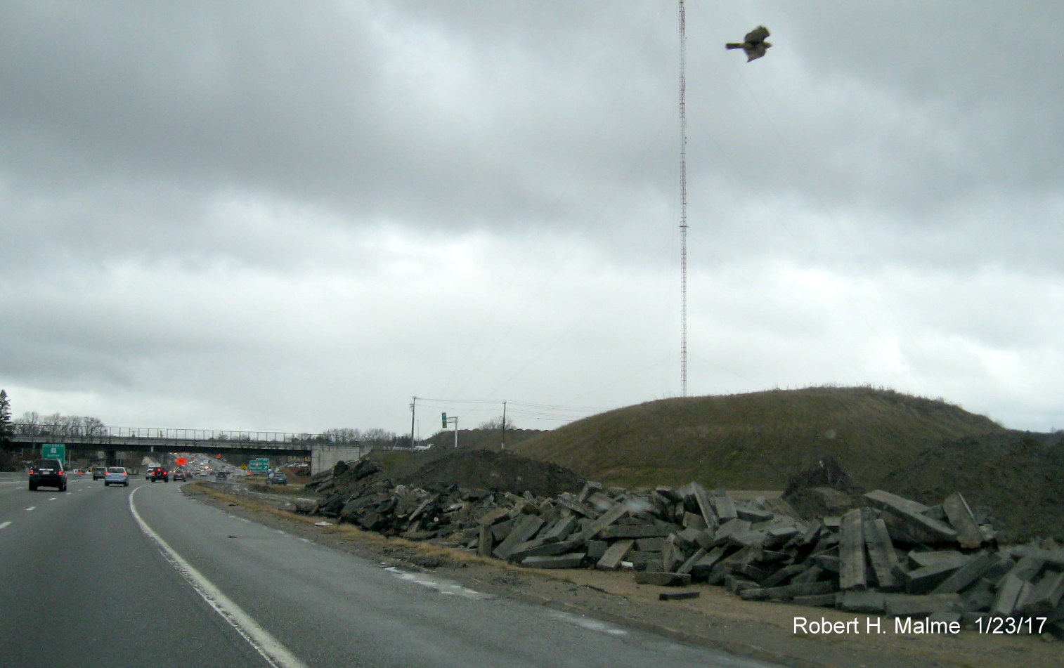 Image of add-a-lane construction zone from I-95 North in Needham near Highland Ave