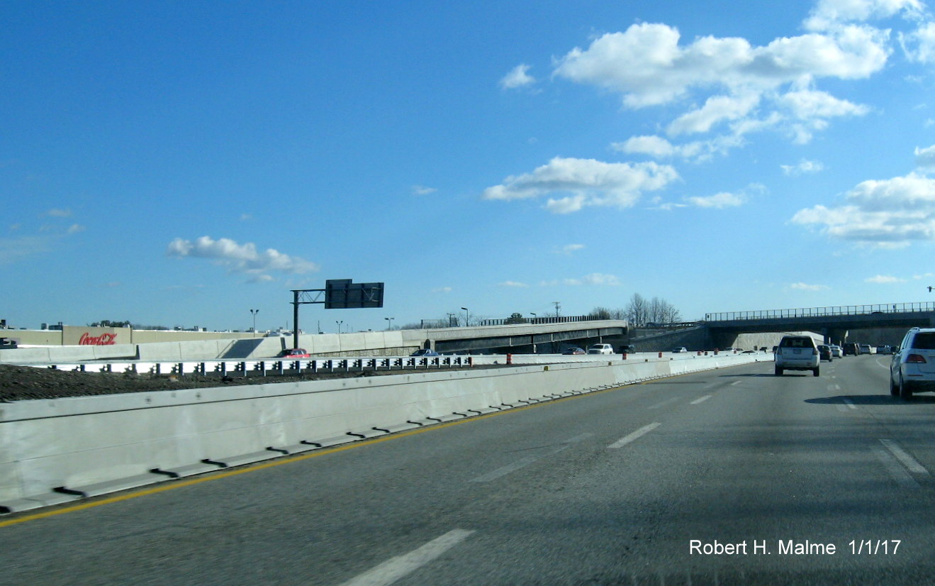 Image of construction near Kendrick Street along I-95/128 in Add-A-Lane work zone in Needham