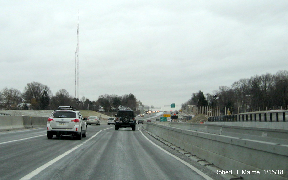 Image of completed new southbound bridge on I-95 South over MA 9 in Add-A-Lane Project work zone in Wellesley