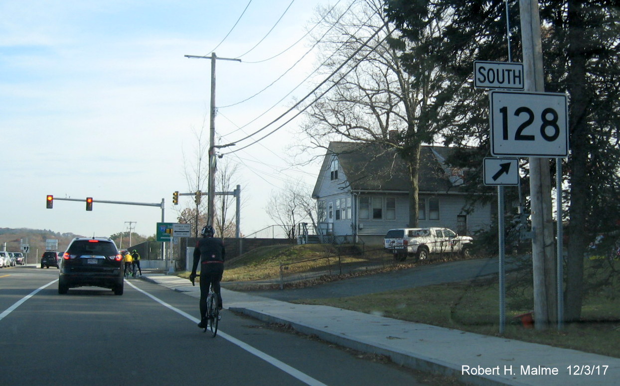 Image of South MA 128 trailblazer on Kendrick St east heading toward I-95 South on-ramp in Needham