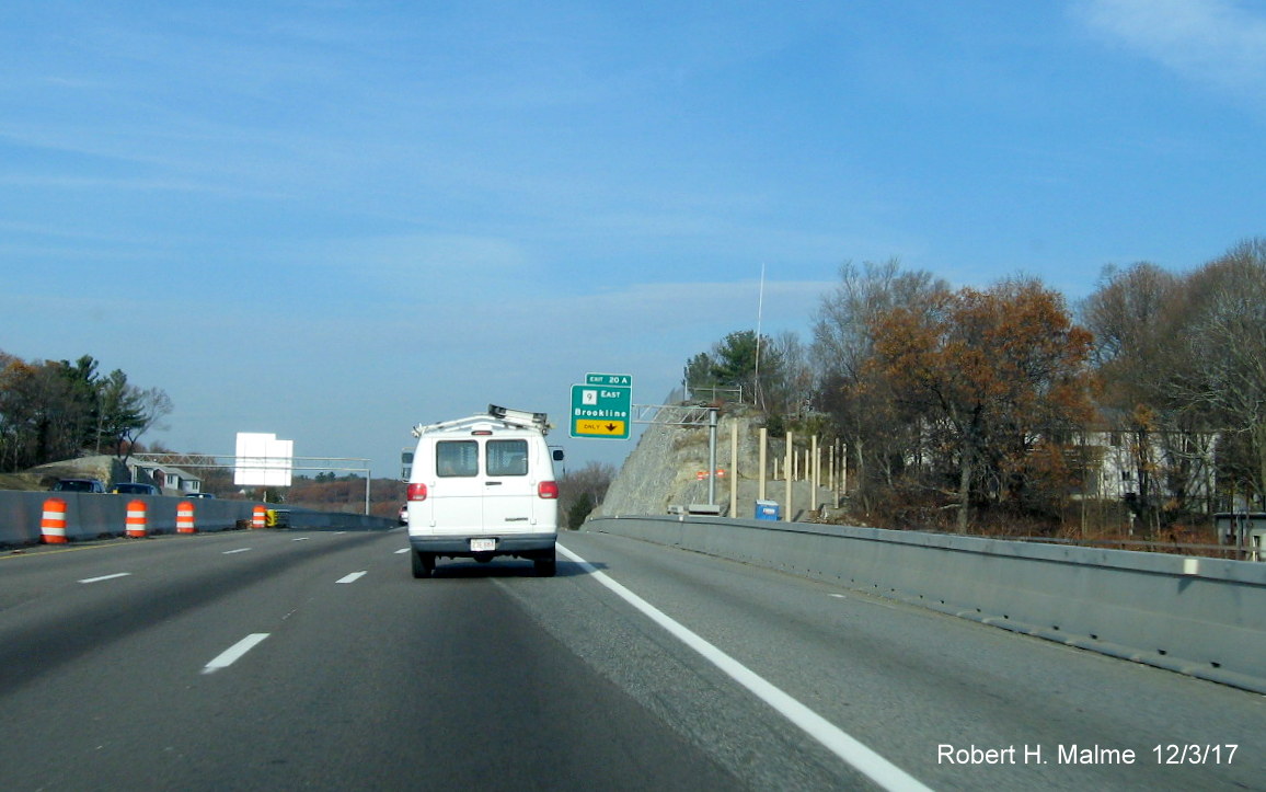 Image of construction along I-95 North in Add-A-Lane Project work zone in Needham