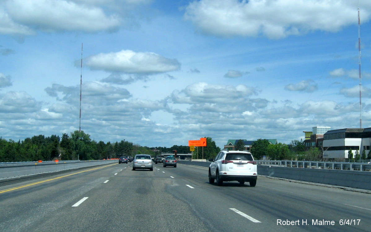 Image taken of Add-A-Lane work zone between Kendrick Street and Highland Ave on I-95 North in Needham