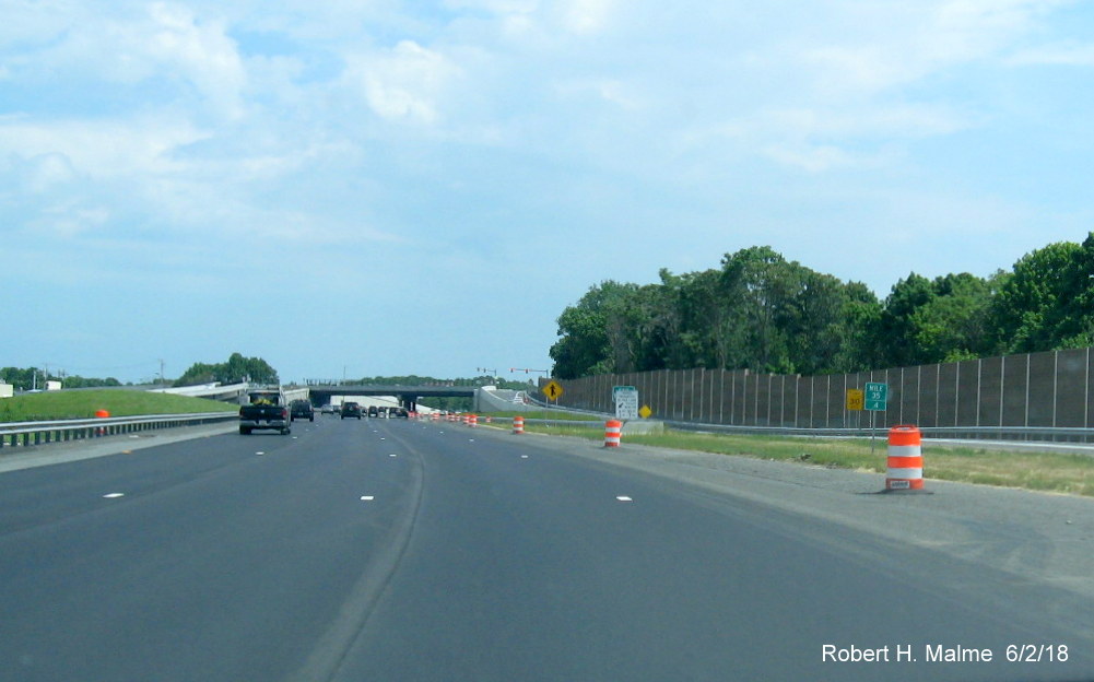 Image of right shoulder awaiting final paving on I-95 South in Add-A-Lane Project work zone in Needham