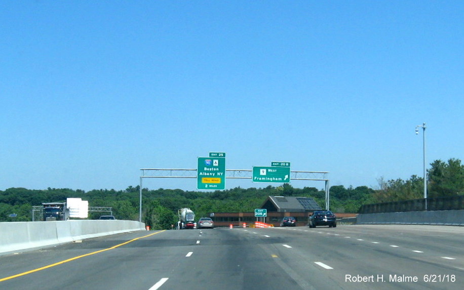 Image of nearly completed new bridge over MA 9 for I-95 North in Add-A-Lane Project work zone in Wellesley