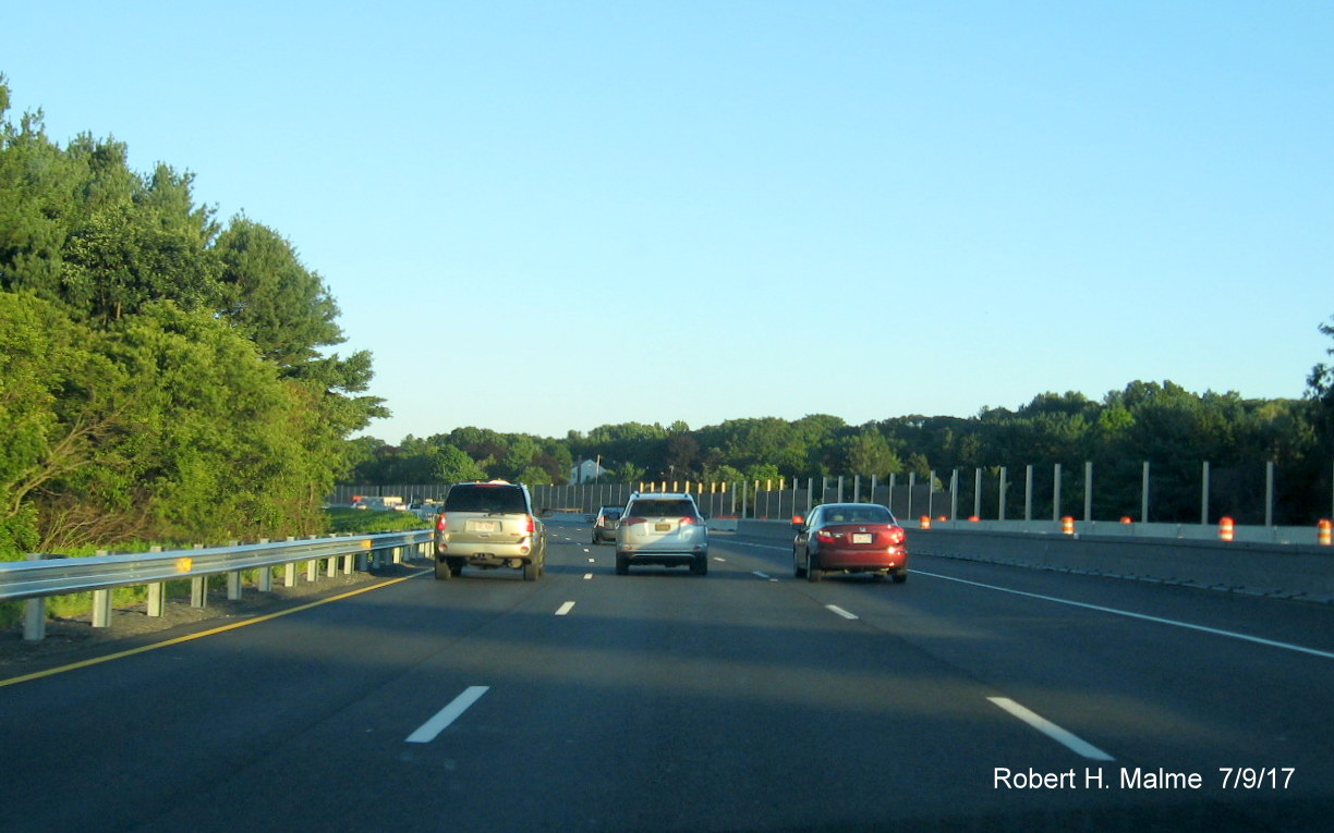 Image of traveling over newly opened southbound lanes just after Highland Ave on I-95 South in Needham