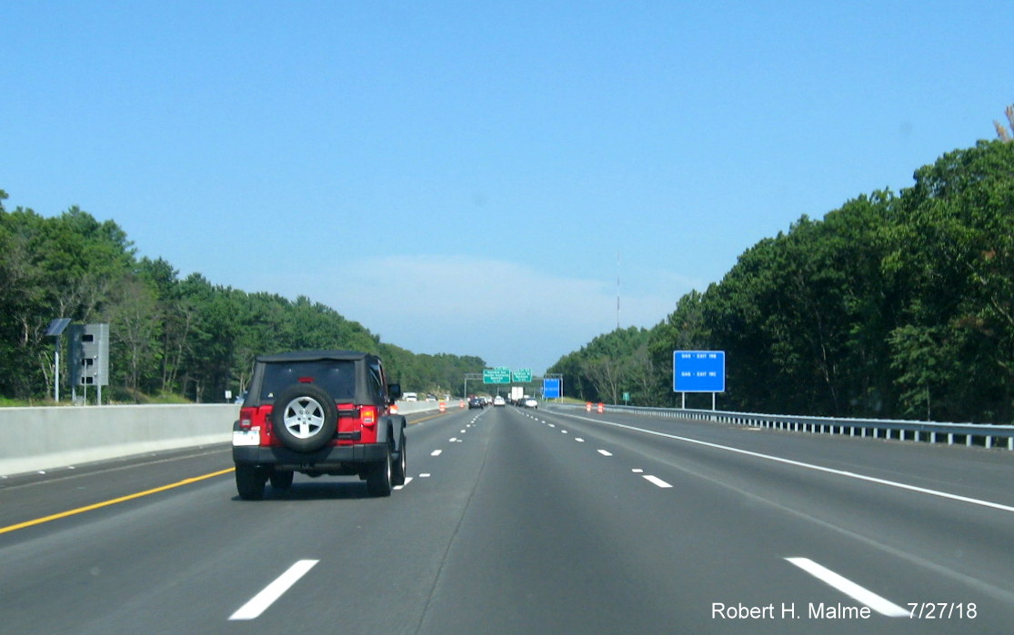Image of newly paved lanes along I-95 North in Add-A-Lane Project work zone in Needham