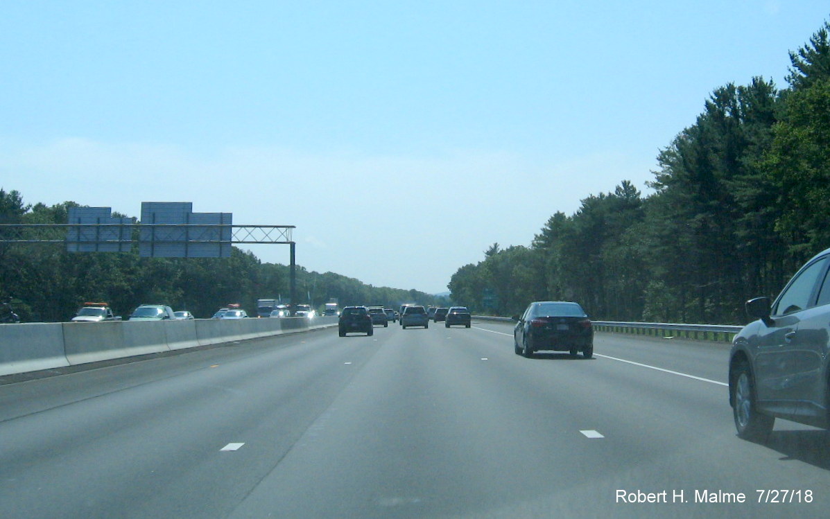 Image of pavement still needing line painting along I-95 South in Add-A-Lane project work zone in Needham