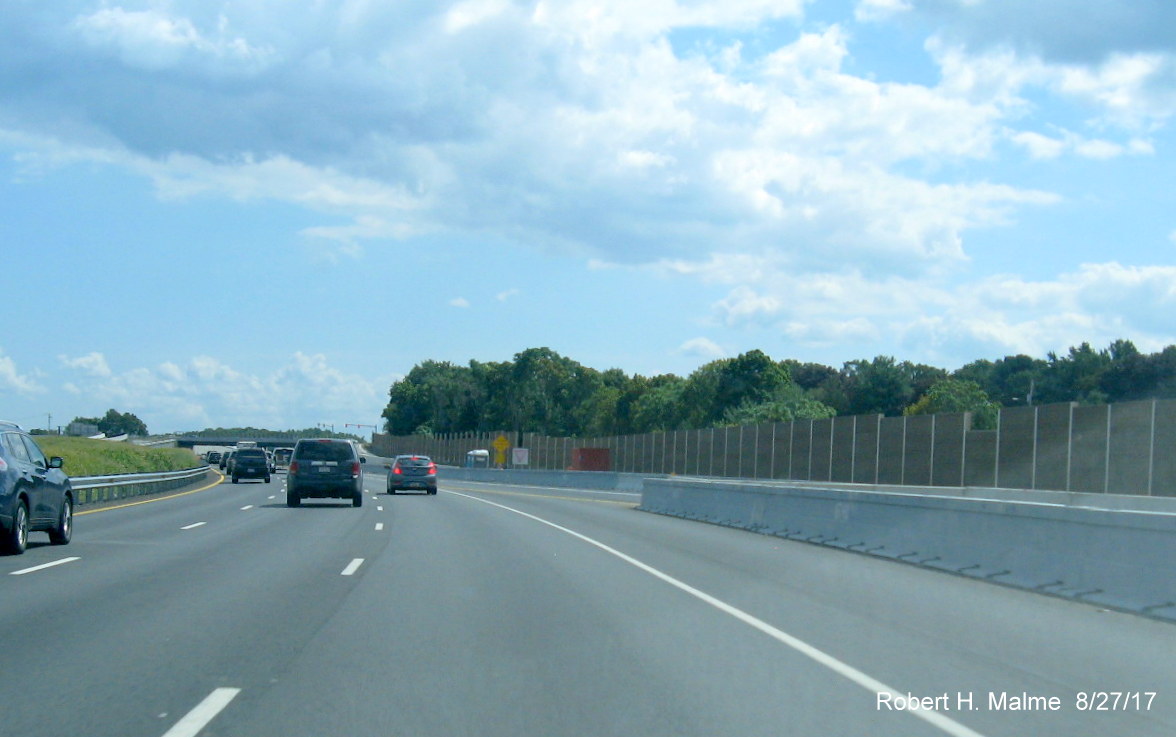 Image of Add-A-Lane Project construction along I-95 South in Needham between Highland Ave and Kendrick St