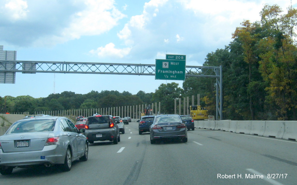 Image of noise wall construction prior to Add-A-Lane work zone on I-95 South in Wellesley