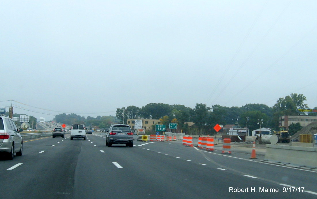 Image taken of current and future ramp gore signage along I-95 North at Highland Ave in Needham