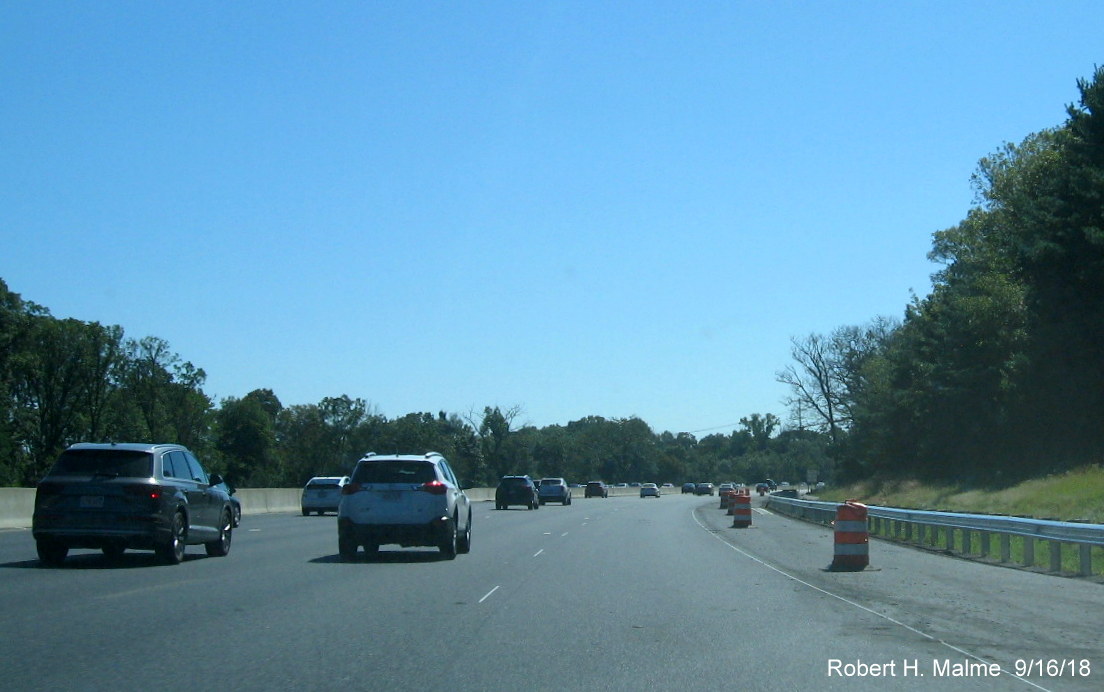 Image of open four lanes of traffic on I-95 South at southern end of Add-A-Lane Project work zone in Needham