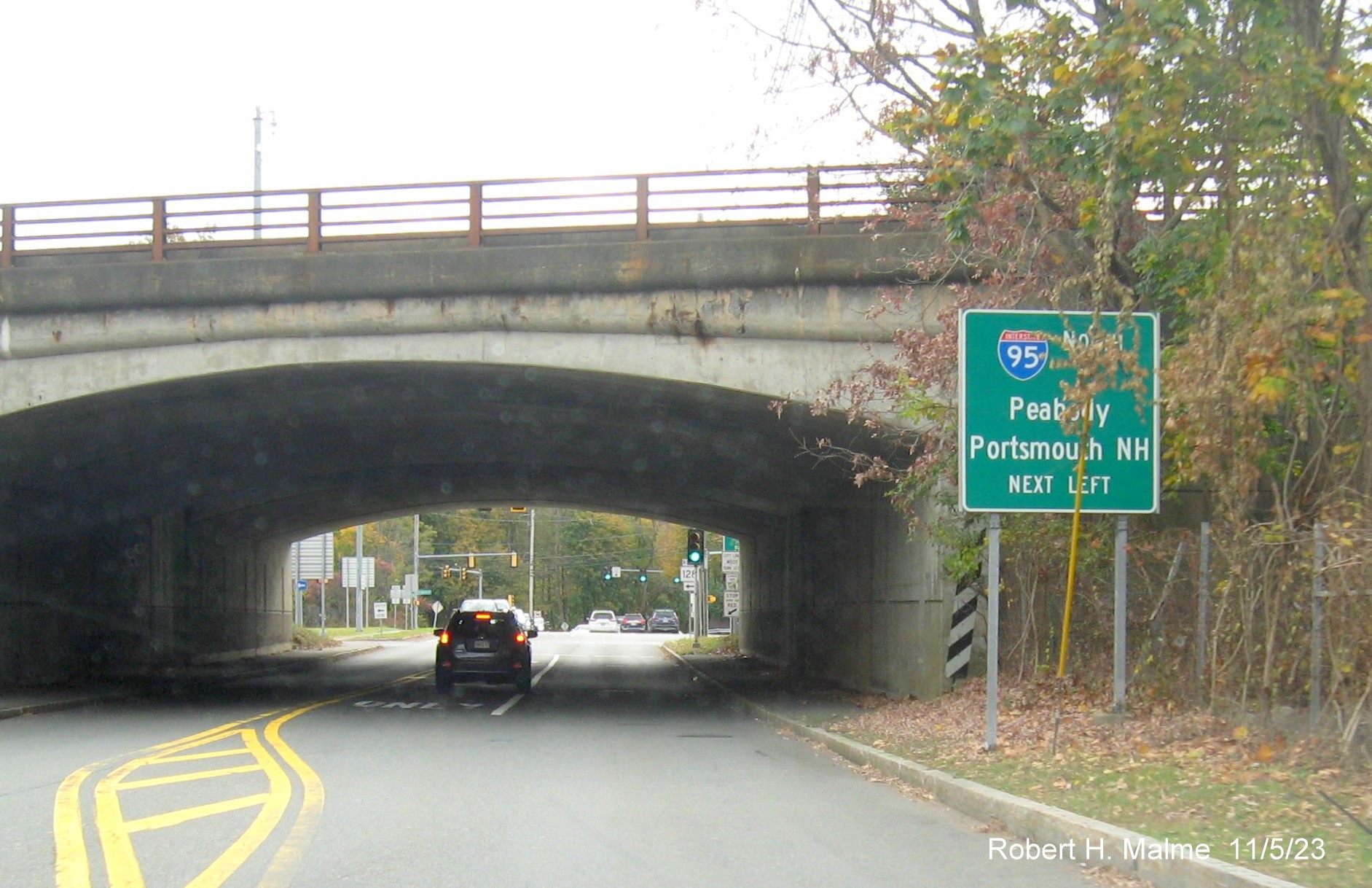 New I-95 North ramp guide sign along Walnut Street in Lynnfield, November 2023