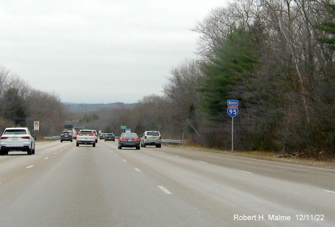 Image of newly placed I-95 North reassurance marker after Coney Street on-ramp in Walpole, December 2022