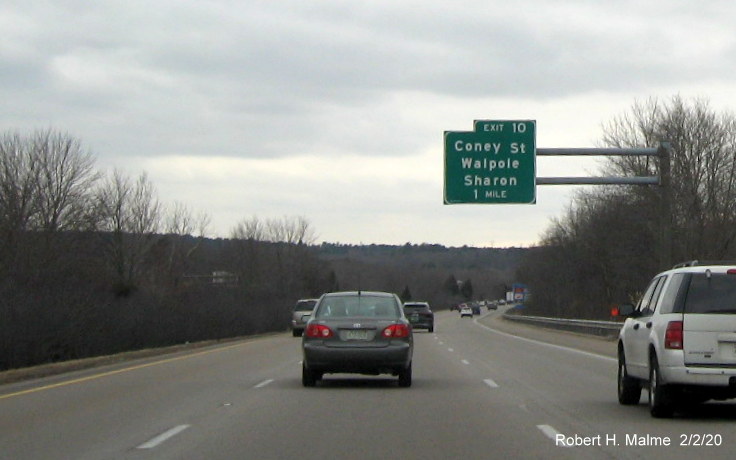 Image of orange contractor tag marking future site of overhead 1-mile advance sign for Coney Street exit on I-95 South in Westwood