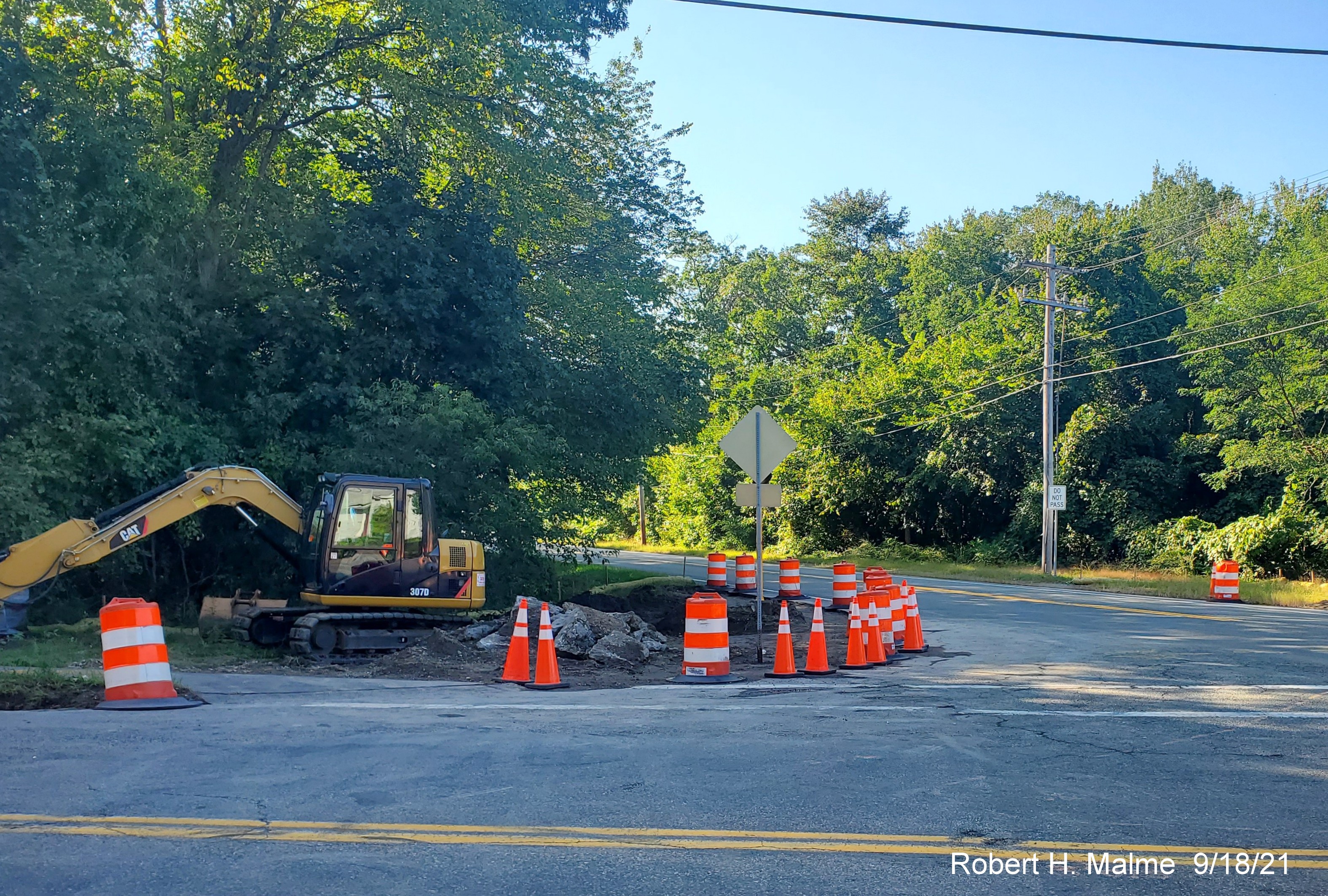 Image of intersection of Kilby Street and MA 3A South in Hingham prior to substantial reconstruction, September 2021