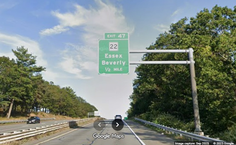 Image of new 1/2 Mile advance sign for the MA 22 exit on MA 128 North in Beverly, 
	Google Maps Street View, September 2025
