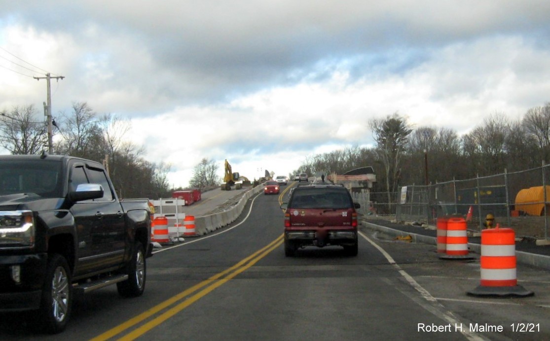 Image of MA 18 northbound in Weymouth crossing the incomplete commuter
                                      railroad bridge, January 2021